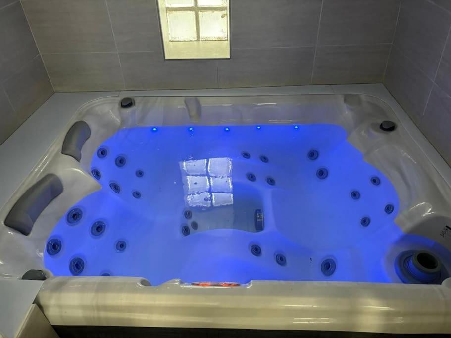 Maison Hyper Centre Jacuzzi Amboise Eksteriør billede